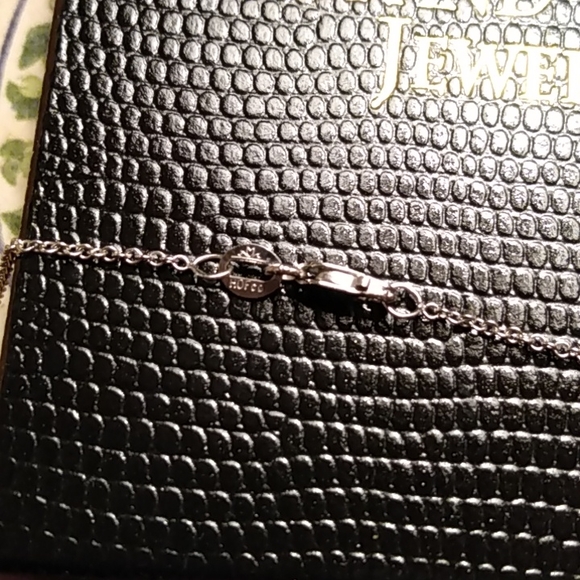 Hearts on Fire pendant with necklace - Picture 3 of 4